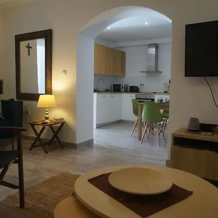 A Cozy In The Heart Of Old Murter, Croatia Murter