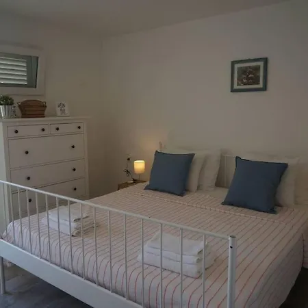 A Cozy In The Heart Of Old Murter, Croatia * Murter