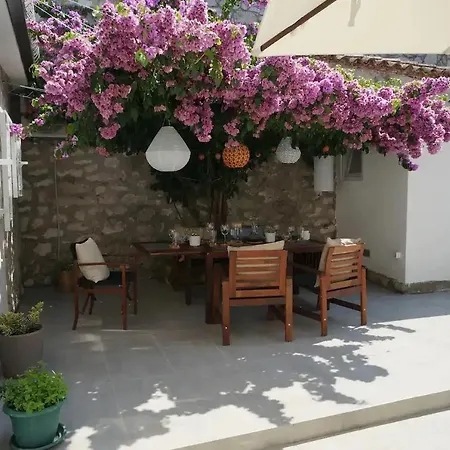 A Cozy In The Heart Of Old Murter, Croatia * Murter