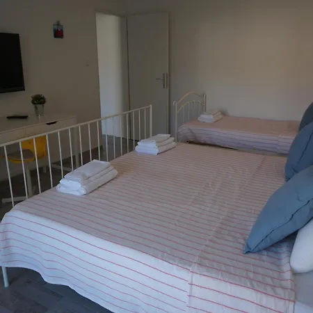 A Cozy In The Heart Of Old Murter, Croatia Vila *