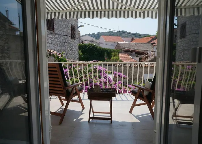A Cozy In The Heart Of Old Murter, Croatia Villa *