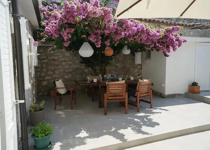 A Cozy In The Heart Of Old Murter, Croatia * Murter