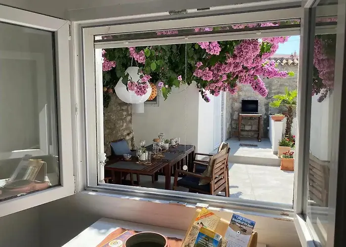 A Cozy In The Heart Of Old Murter, Croatia Villa