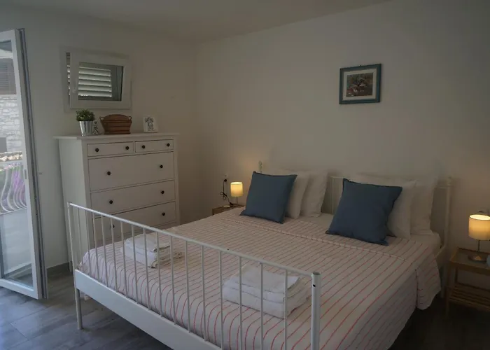 A Cozy In The Heart Of Old Murter, Croatia * Murter