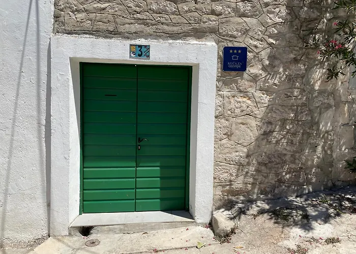 Villa A Cozy In The Heart Of Old Murter, Croatia *