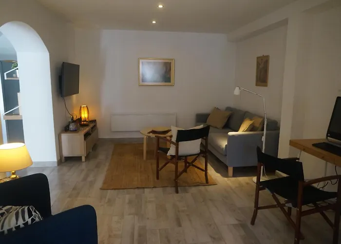 Villa A Cozy In The Heart Of Old Murter, Croatia *